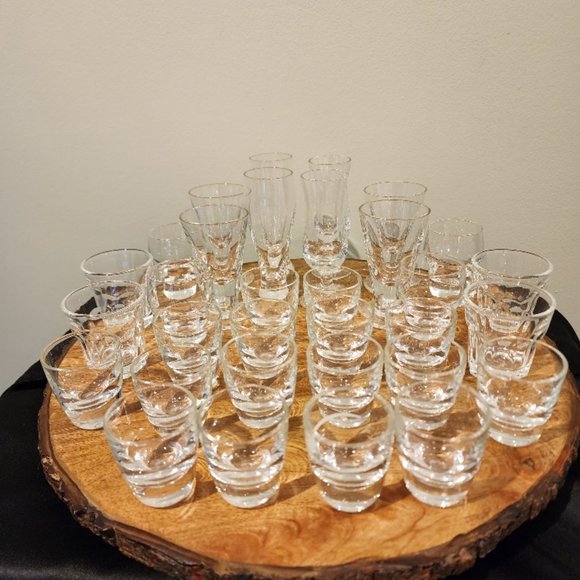 Shot Glass Chess Set - Picture 3 of 8